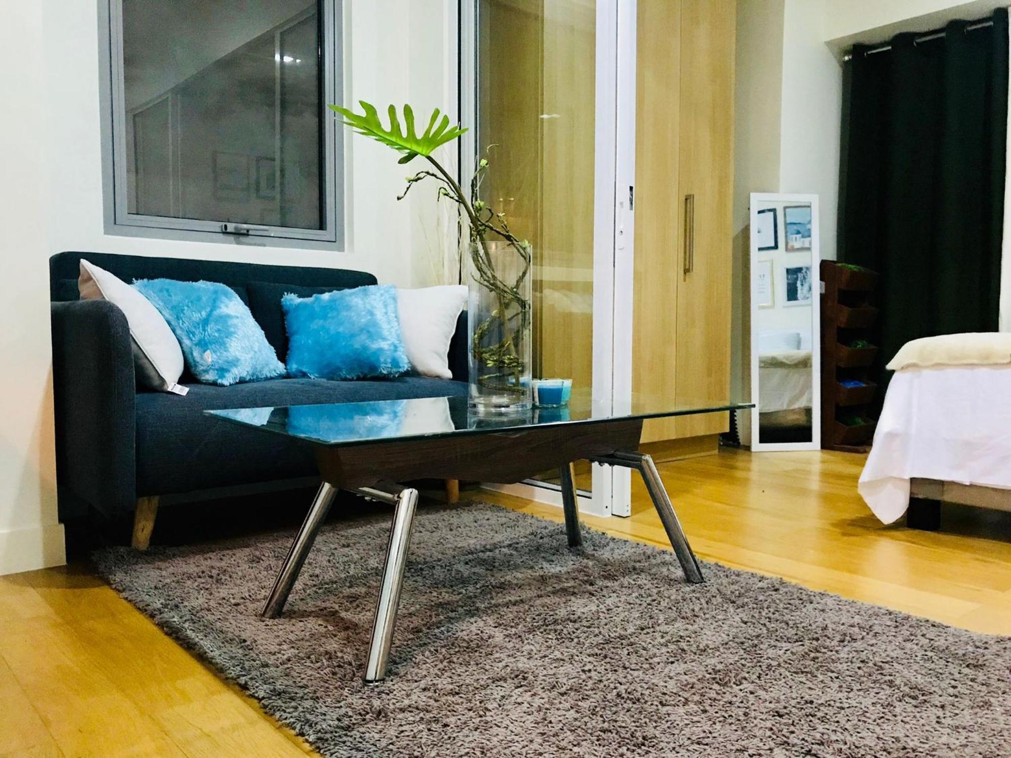 Acqua Private Residence Livingstone Tower Condo Unit With Free Wifi Маніла Екстер'єр фото